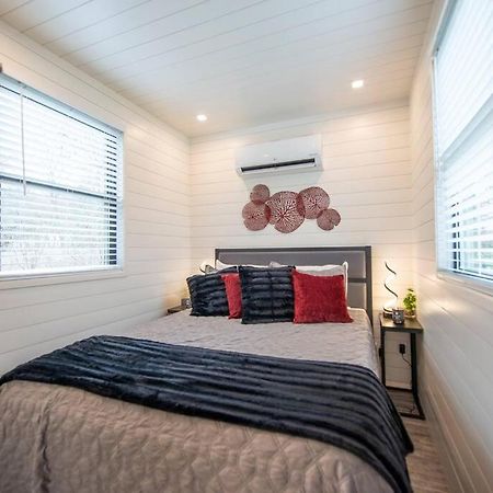 The Merlot House-Container Home 12 Min To Magnolia Bellmead Екстериор снимка