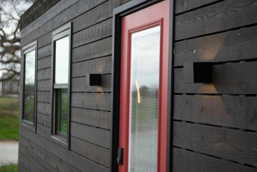 The Merlot House-Container Home 12 Min To Magnolia Bellmead Екстериор снимка